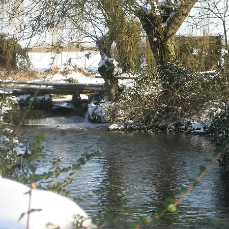 Frühstückspension Le Moulin De Lusseau Chef-Boutonne