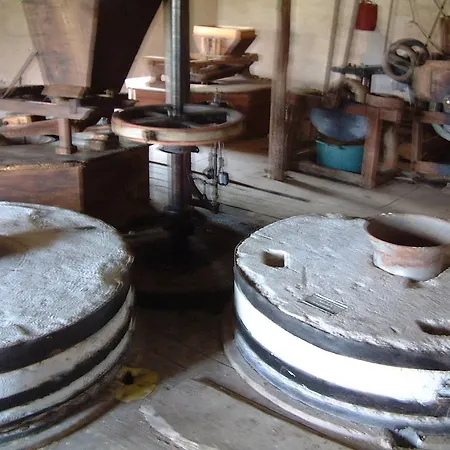 Frühstückspension Le Moulin De Lusseau Chef-Boutonne